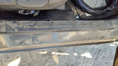 2010-2013 Mazda 3 Passenger Right Lower Kick Trim Panel Oem Sill Step Plate