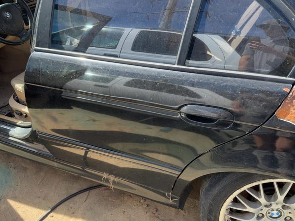 2001 BMW 530i Rear Door LH Black — photo 1