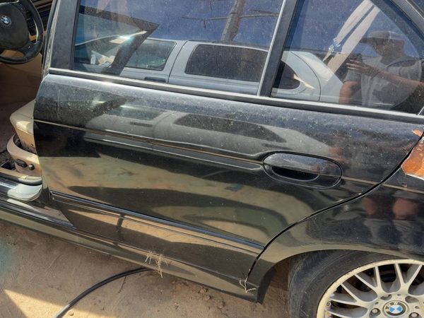 2001 BMW 530i Rear Door LH Black — photo 2