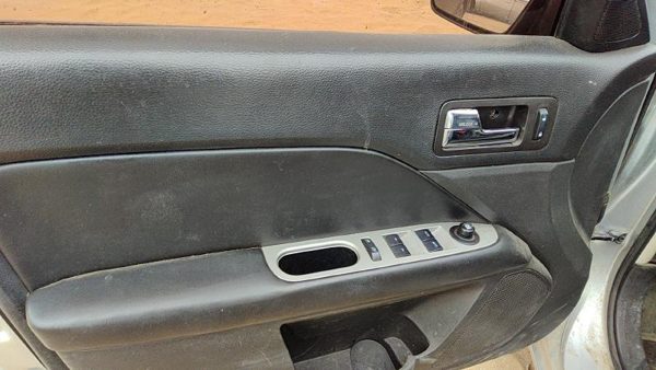 10-12 Fusion Driver Left Front Door Trim Panel With Master Switch Charcoal Fw — photo 3