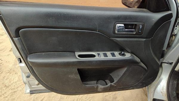 10-12 Fusion Driver Left Front Door Trim Panel With Master Switch Charcoal Fw — photo 1