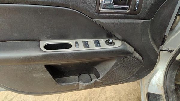 10-12 Fusion Driver Left Front Door Trim Panel With Master Switch Charcoal Fw — photo 6