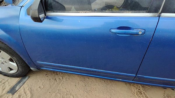 2008 Dodge Avenger Front Door LH Blue Pbd — photo 2