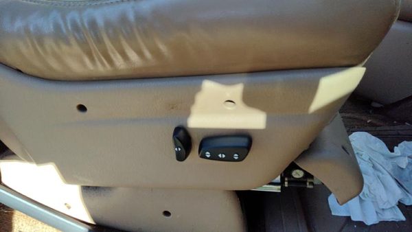 98 Town Country Passenger Right Side Power Seat Switch With Trim Panel K5 Camel — photo 2