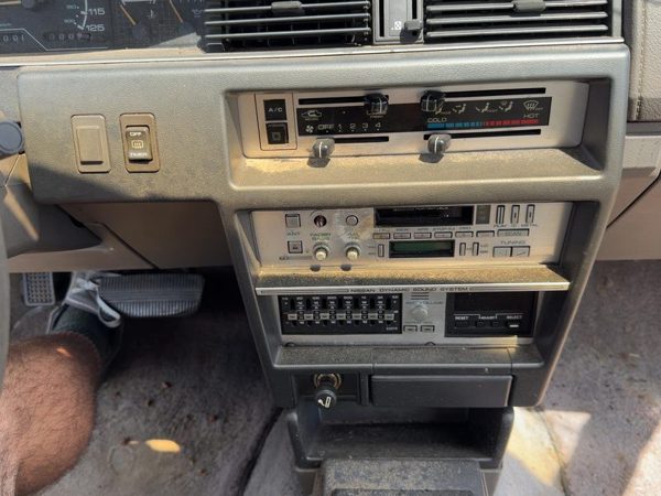 1987-1988 Nissan Maxima Trim Bezel Around Radio Surround Dash Panel Oem Gray — photo 1