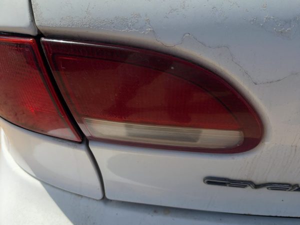 2000-2002 Chevy Cavalier Driver Left Inner Tail Light Brake Lamp Oem Rear — photo 3