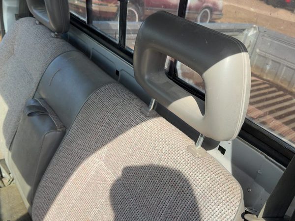 1988-1995 Isuzu Pup Front Seat Assembly Oem Bench Complete Gray — photo 8