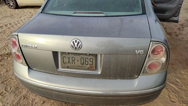 2002 Volkswagen Passat Trunk/decklid/hatch/tailgate Silver — photo 3