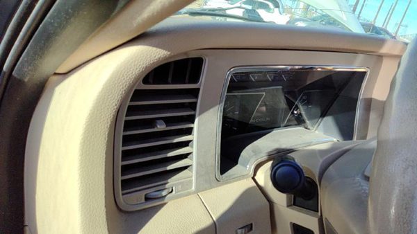 07-14 Lincoln Navigator Trim Bezel Around Speedometer Dash Surround Panel Tan — photo 3