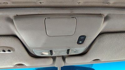 2002 INFINITI G20 Front Console Black