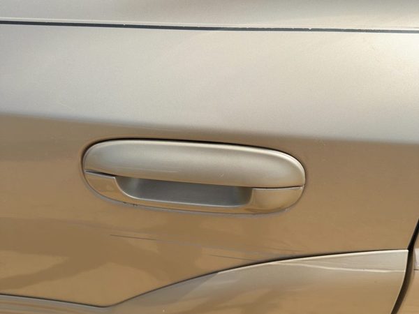 04-07 Buick Rainier Driver Left Rear Outside Door Handle Oem Back Cashmere 15U — photo 1