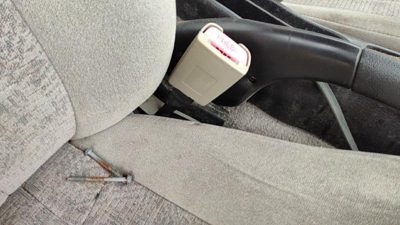 1999-2002 Saturn Sl2 Passenger Right Front Seat Belt Buckle Receiver Oem Gray