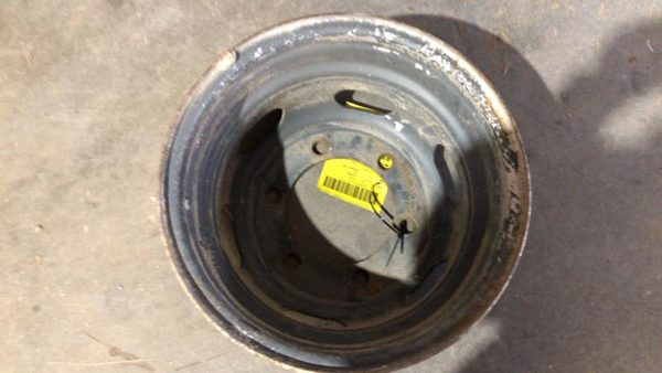 2002-2006 Sprinter Van 3500 15" X 5.50'' -- 6.25'' Pilot Hole Factory Dually Rim — photo 4