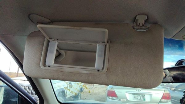 2010-2014 Subaru Legacy Outback Driver Left Sun Visor Oem 92011Aj08ame — photo 3