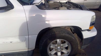 2005 Suburban 1500 Fender RH Chevy White 50U