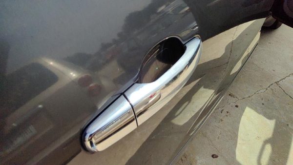 2010 Chevrolet Traverse Outside Door Handle RH Chevy 57U Cyber Gray — photo 3