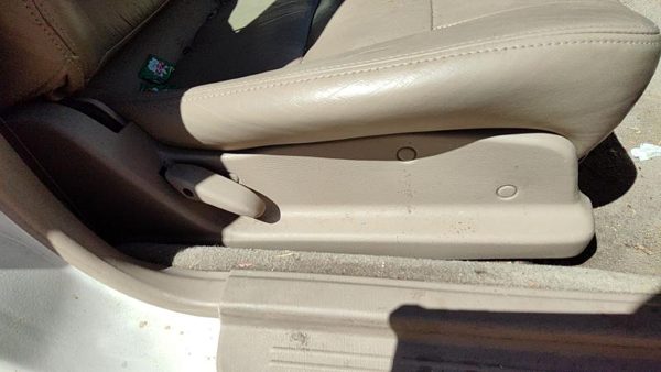 00-04 Legacy Outback Passenger Right Side Seat Trim Panel Oem Tan 040 — photo 2