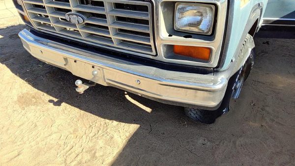 1980-1986 Ford F150 Front Bumper With Brackets Assembly Oem Chrome E1tz17757c — photo 1
