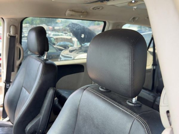 11-16 Town & Country Pair Of Front Headrests Oem Left Right Set Seat Black Alx1 — photo 4
