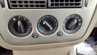 2002-2006 Ford Explorer Temperature Control Module In Dash Heater Ac Head Unit