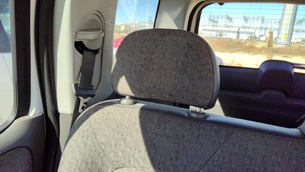 2005 RH Ford Explorer Pair Of Middle Row Headrests OEM Left Right Set Seat — photo 4
