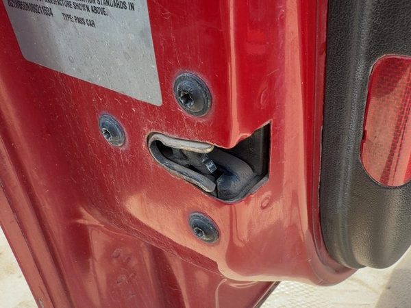 06-09 Impala Driver Left Front Door Latch With Rods/Cables Oem Ls And Police — photo 1