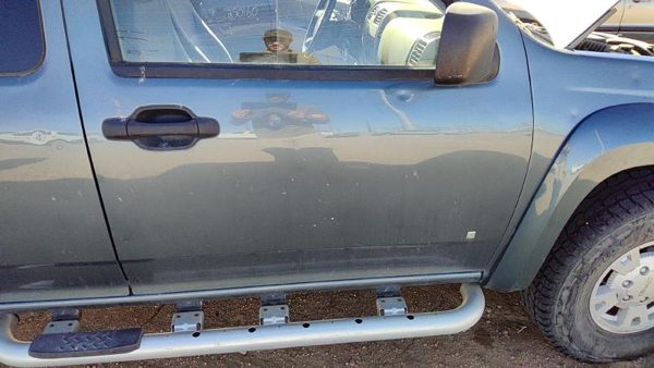 2006 GMC Canyon Front Door RH Stealth Gray 46U — photo 3