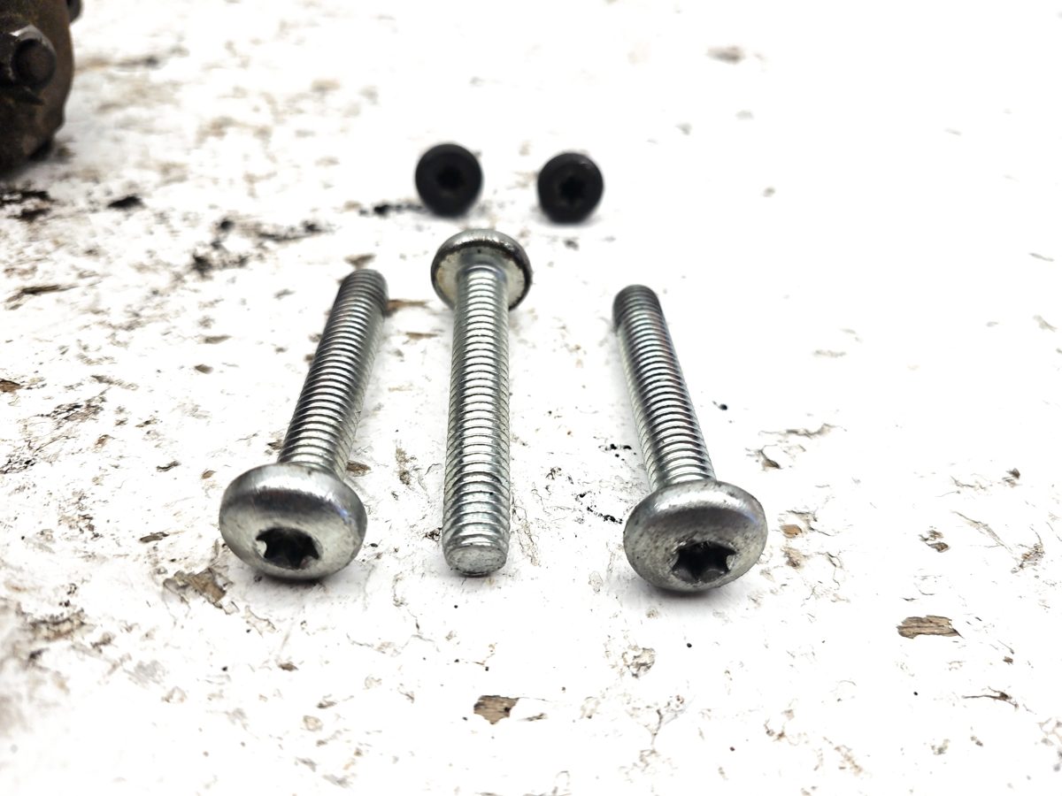 1987-1990 Jeep Cherokee Throttle Body Valve Oem With Sensors 4.0L Renix Mt