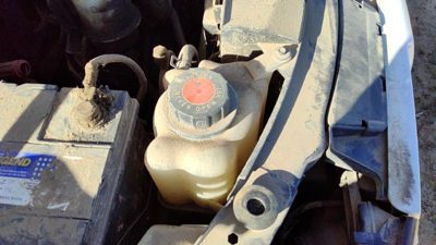 2004-2015 Nissan Titan Coolant Reservoir Radiator Overflow Tank Bottle Oem