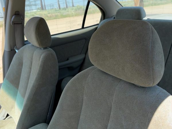 01-02 Elantra Pair Of Front Headrests Oem Left Right Set Seat Beige Gray Ze — photo 1