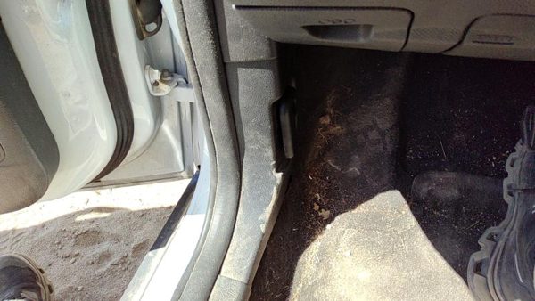 2012-2018 Ford Focus Ford Focus Driver Left Lower Kick Trim Panel Oem Black Ew — photo 2