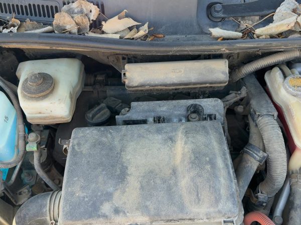 2001-2009 Toyota Prius Valve Cover Oem 1.5L Hybrid 1120121060 — photo 3