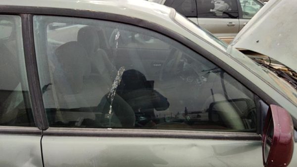 00-04 Legacy Outback Passenger Right Front Side Window Door Glass Oem 61011Ae02a — photo 2