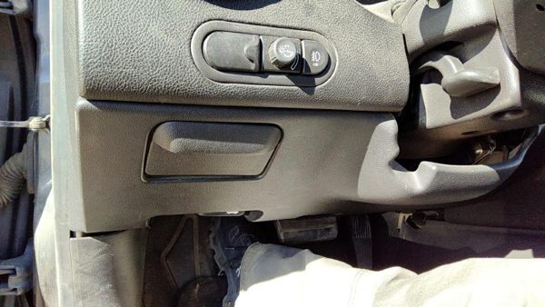 05-08 Pontiac G6 Lower Dash Under Column Knee Bolster Trim Panel Oem Black 19B — photo 1
