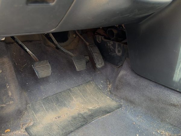 1995-1999 Nissan Maxima Gas Pedal Assembly Oem Accelerator — photo 1