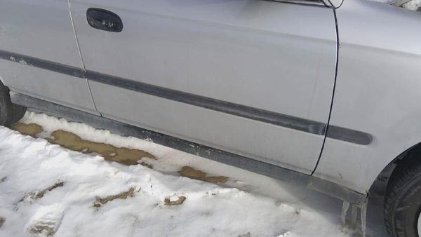 1998 Honda Civic Front Door RH Silver — photo 4