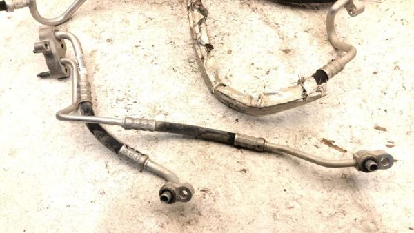 16 Ram 4500 Ac Lines Liquid Suction Discharge 68140668Ac 68140670Ae 68228486Aa — photo 2