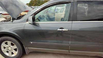 2010 Chevrolet Traverse Front Door LH 57U 57U Cyber Gray