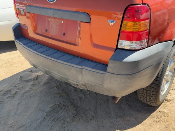 2005-2007 Ford Escape Rear Bumper Cover Assembly Oem Back 5L8Z17K835Daa — photo 1
