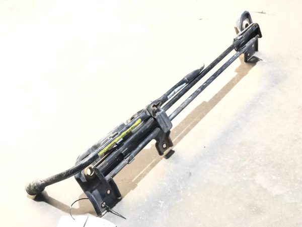 2002 Ford F250 Super Duty Lug Wrench And Jack Tool Set With Mount Brackets Plate — photo 2