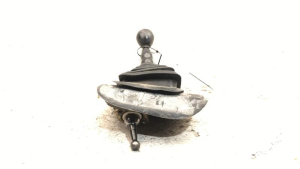 1992 Isuzu Rodeo 4X4 Shifter Lever Assembly With Linkage 4Wd T Case Shift Unit — photo 6
