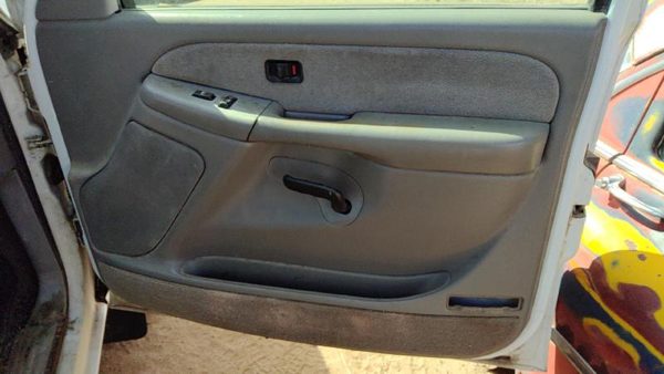 99-02 Silverado 1500 Passenger Front Door Trim Panel With Switches Gray 92D — photo 1