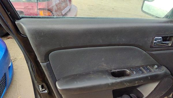 10-12 Fusion Driver Left Front Door Trim Panel With Master Switch Charcoal Dw — photo 2