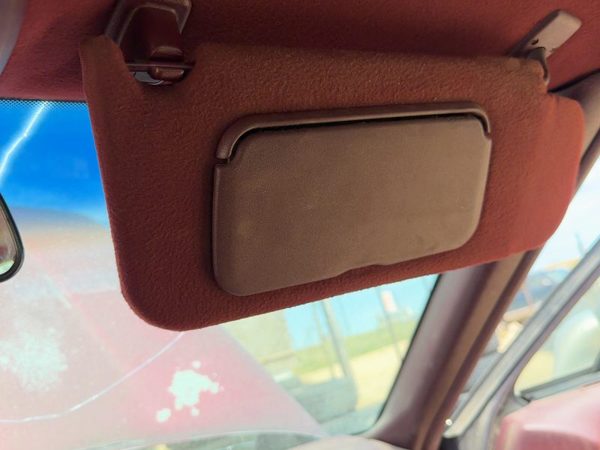 1994 Olds Eighty Eight Passenger Right Sun Visor Oem Red — photo 3
