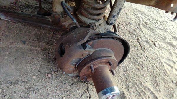 1975-1979 Ford F150 Passenger Right Front Brake Caliper With Mount Bracket Oem — photo 3