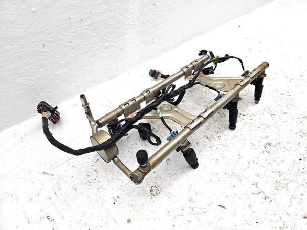 05-09 Chevy Equinox Complete Fuel Rail With Injectors Set With Harness Oem 3.4L — photo 2