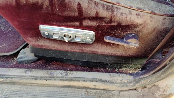 1989 Buick Century Driver Left Power Seat Track With Motors Only Oem — photo 2