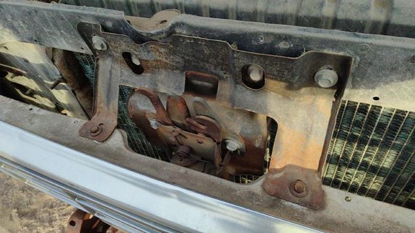 1978-1979 Ford F150 Hood Latch Assembly With Bracket Oem D8tz16138a — photo 5