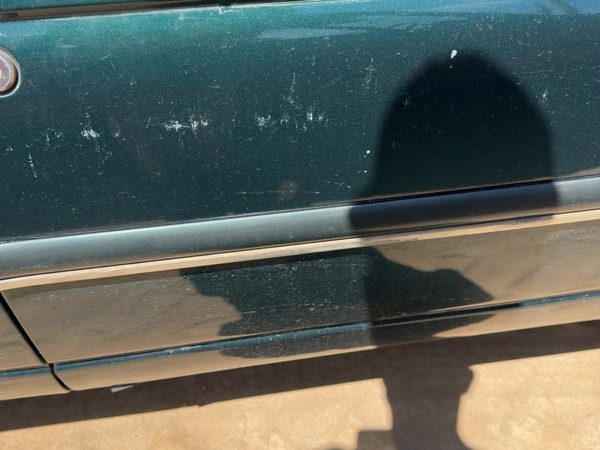 95-01 Chevy Lumina Passenger Right Front Moulding From Door Trim Strip 88959069 — photo 7