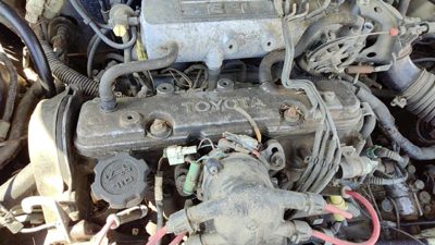 1986 Toyota Camry Valve Cover 2.0L 2SELC